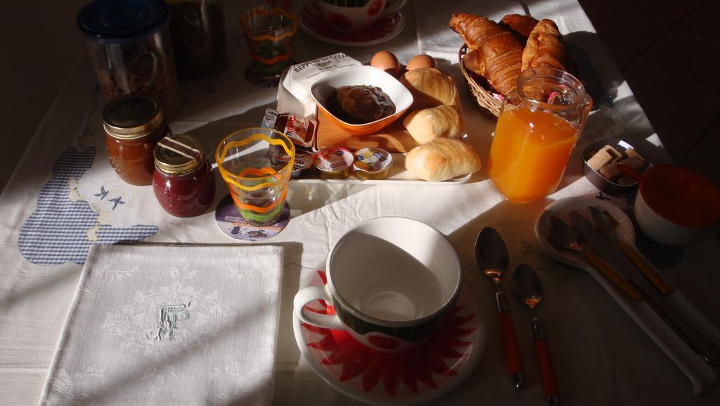 Il Melograno Bed & Breakfast Borgo San Dalmazzo Exterior photo